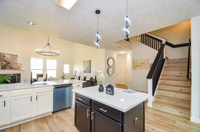 51 Garden Grove Drive, Manvel, TX 77578