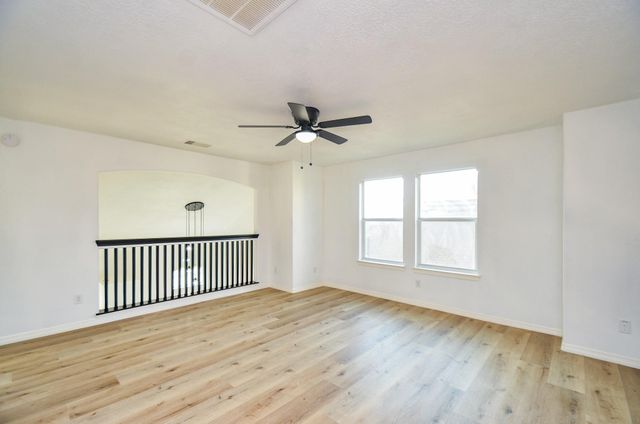 51 Garden Grove Drive, Manvel, TX 77578