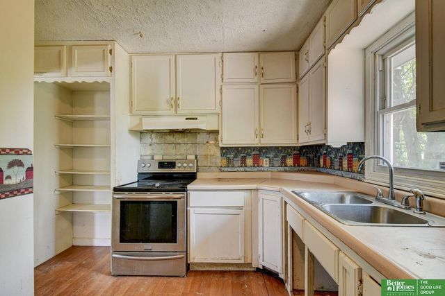 1227 Bellaire Boulevard, Bellevue, NE 68005