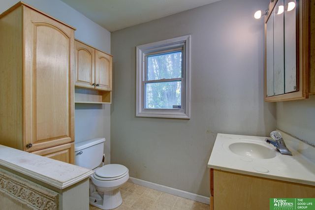 1227 Bellaire Boulevard, Bellevue, NE 68005