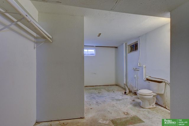 1227 Bellaire Boulevard, Bellevue, NE 68005