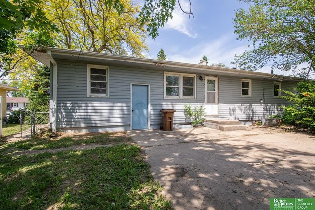 1227 Bellaire Boulevard, Bellevue, NE 68005