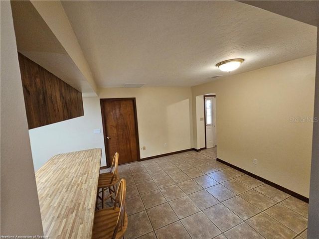 511 ELGIN STREET, Sebring, FL 33875