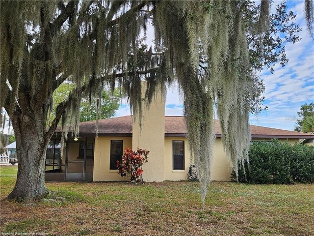511 ELGIN STREET, Sebring, FL 33875
