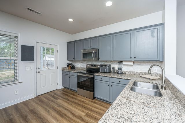 247 Old Carolina Drive, Goose Creek, SC 29445