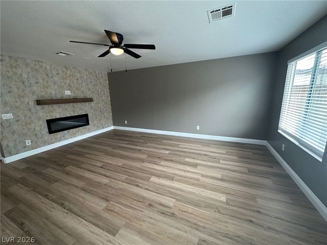 5336 Talaverde Heights Street, North Las Vegas, NV 89081