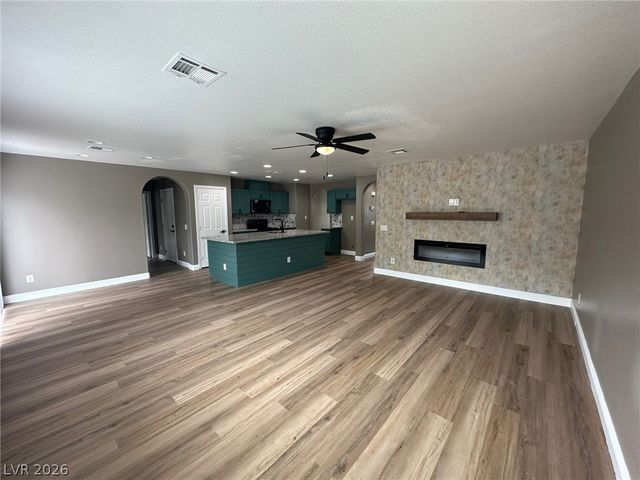 5336 Talaverde Heights Street, North Las Vegas, NV 89081