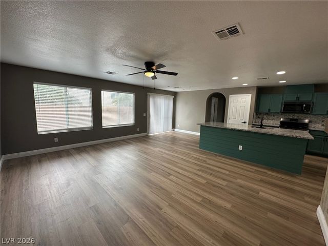 5336 Talaverde Heights Street, North Las Vegas, NV 89081