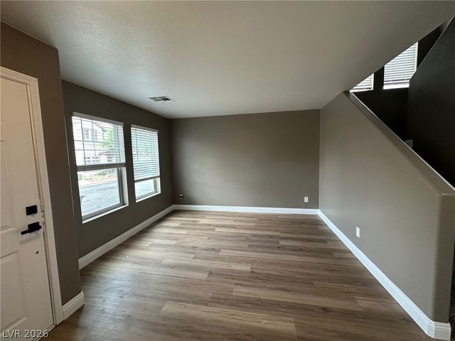 5336 Talaverde Heights Street, North Las Vegas, NV 89081