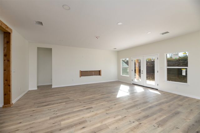 709 Blue Fathom Drive, Runaway Bay, TX 76426