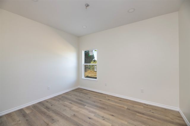 709 Blue Fathom Drive, Runaway Bay, TX 76426