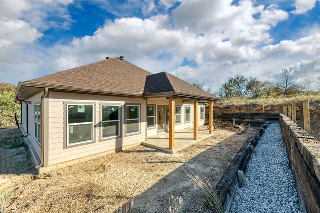 709 Blue Fathom Drive, Runaway Bay, TX 76426