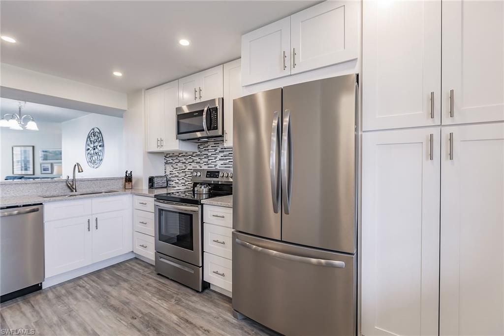 380 Seaview CT 604, MARCO ISLAND, FL 34145 — photo 4