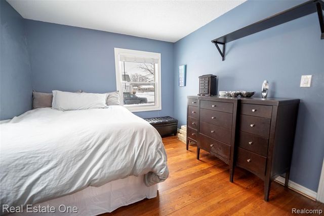 4605 Rosewold Avenue, Royal Oak, MI 48073