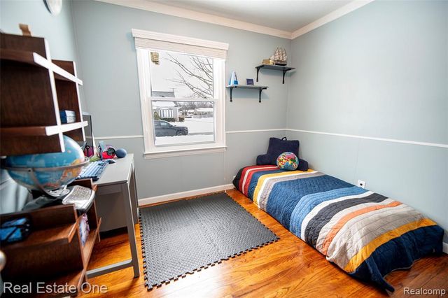 4605 Rosewold Avenue, Royal Oak, MI 48073