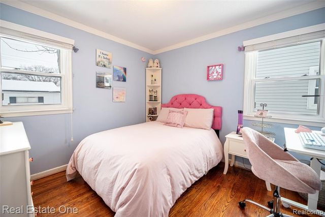 4605 Rosewold Avenue, Royal Oak, MI 48073