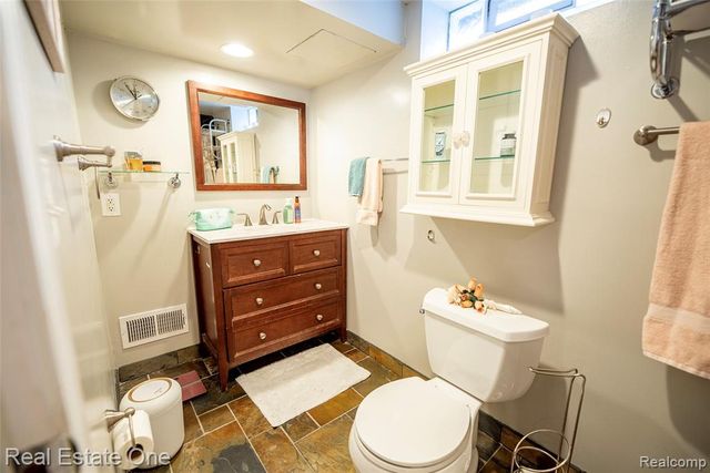 4605 Rosewold Avenue, Royal Oak, MI 48073