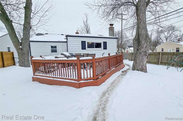 4605 Rosewold Avenue, Royal Oak, MI 48073