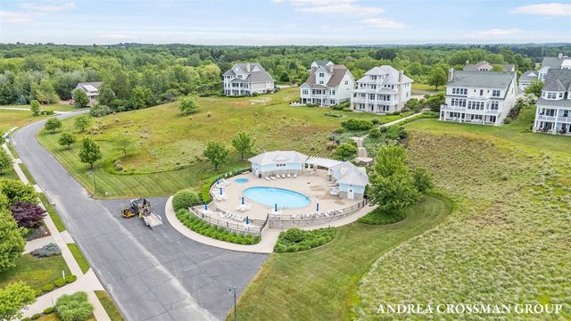 684 Waters Edge Drive, South Haven, MI 49090