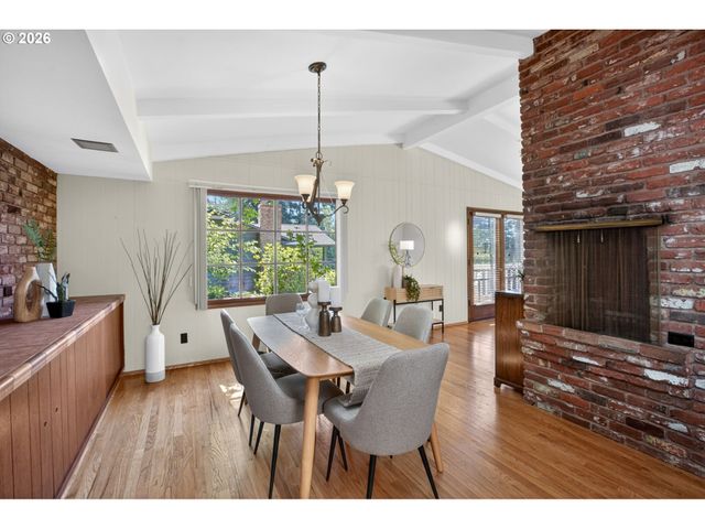 2680 GREENTREE Rd, Lake Oswego, OR 97034