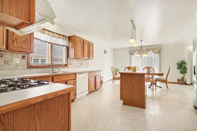 23853 Joey Drive, Brownstown Twp, MI 48134