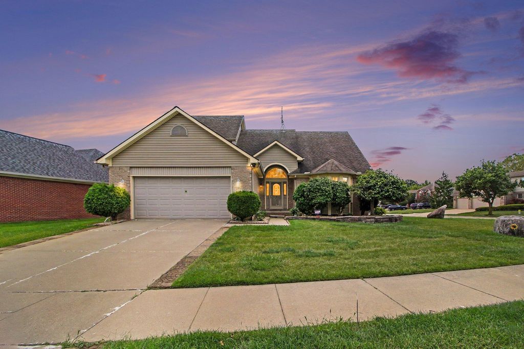 23853 Joey Drive, Brownstown Twp, MI 48134