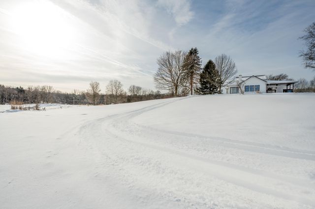 43559 County Rd 681, Arlington Twp, MI 49064