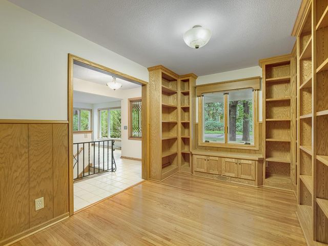 2507 Burnham Road, Minneapolis, MN 55416