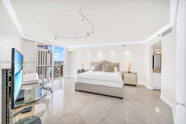 18911 Collins Ave 1903, Sunny Isles Beach, FL 33160