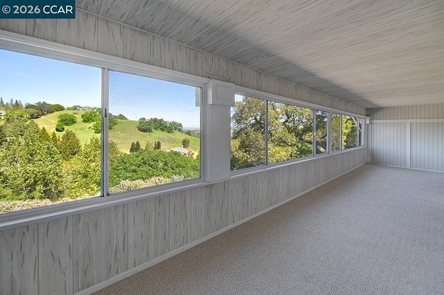 3136 Ptarmigan Dr 5, Walnut Creek, CA 94595