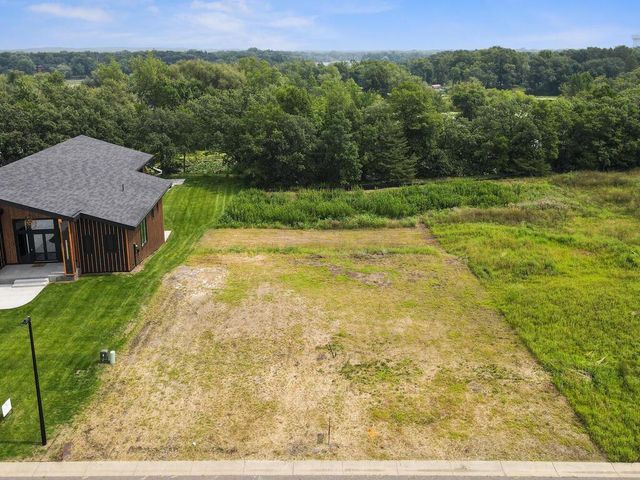 18651 Ogden Circle NW, Elk River, MN 55330