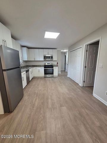 3 Freewood Street, Howell, NJ 07731