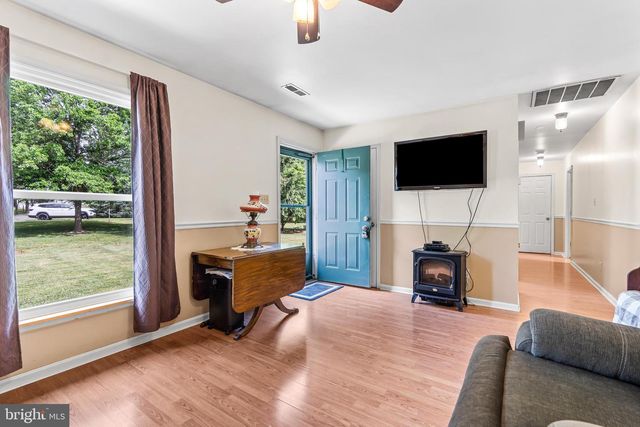 14433 HICKSVILLE RD, Clear Spring, MD 21722