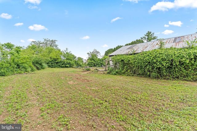 14433 HICKSVILLE RD, Clear Spring, MD 21722