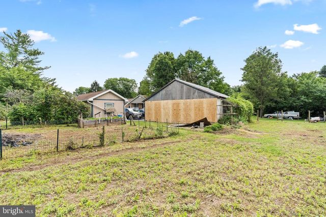 14433 HICKSVILLE RD, Clear Spring, MD 21722