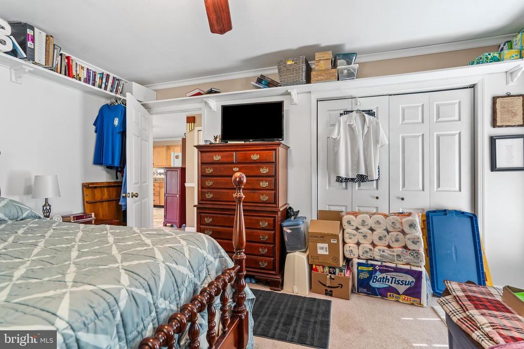 Image 23 of property listing at 14433 HICKSVILLE RD, Clear Spring, MD 21722