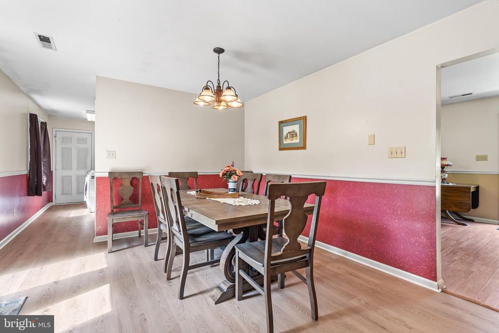Image 28 of property listing at 14433 HICKSVILLE RD, Clear Spring, MD 21722