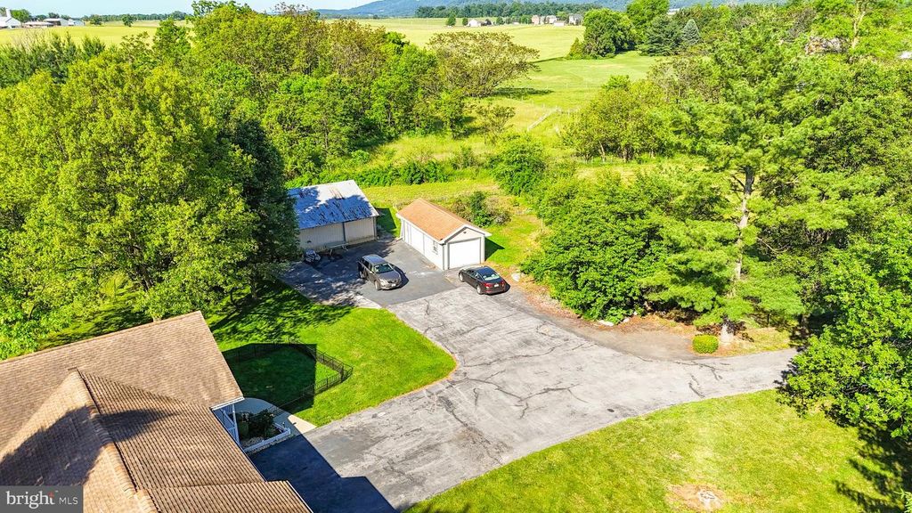 Image 66 of property listing at 14433 HICKSVILLE RD, Clear Spring, MD 21722