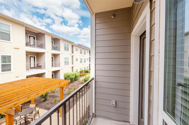 6725 Circle South RD C-1125, Austin, TX 78745