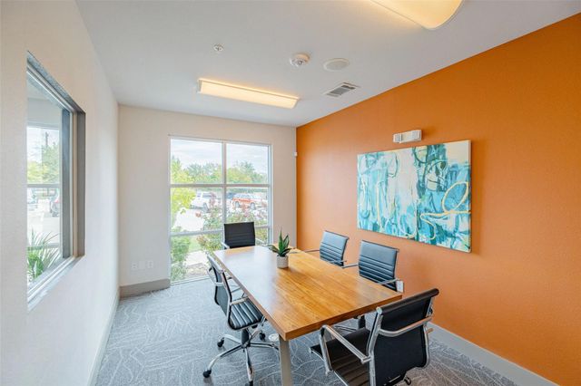 6725 Circle South RD C-1125, Austin, TX 78745