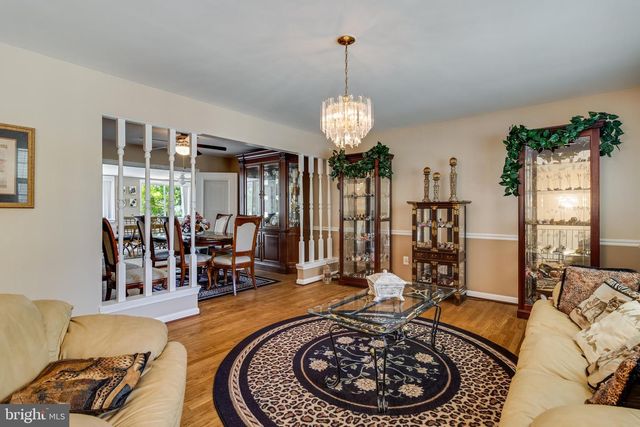 12817 PEACE DR, Fort Washington, MD 20744