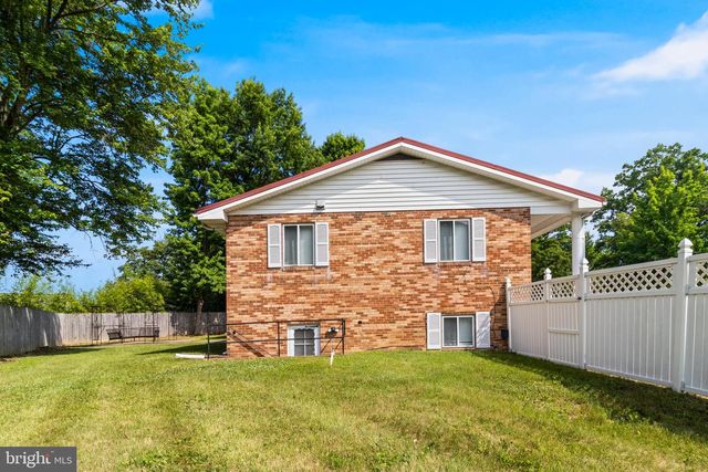 12817 PEACE DR, Fort Washington, MD 20744