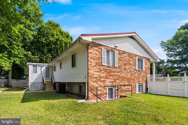 12817 PEACE DR, Fort Washington, MD 20744