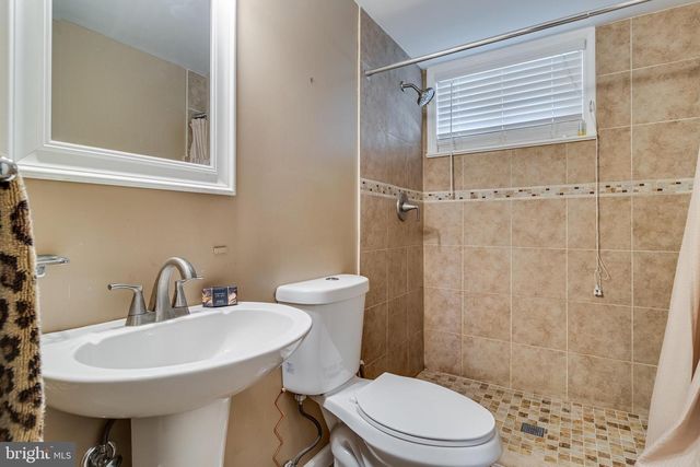 12817 PEACE DR, Fort Washington, MD 20744