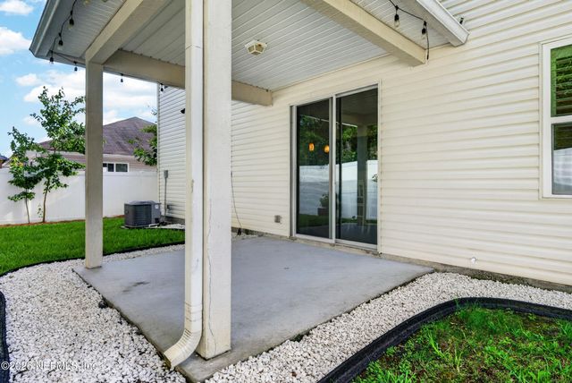 2131 CHANDLERS WALK Lane, Jacksonville, FL 32246