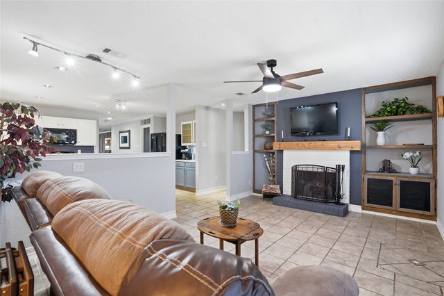 11940 Balliol Lane, Fort Worth, TX 76036