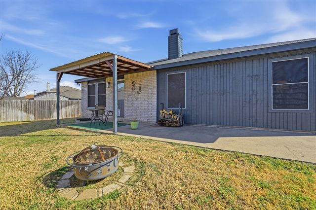 11940 Balliol Lane, Fort Worth, TX 76036