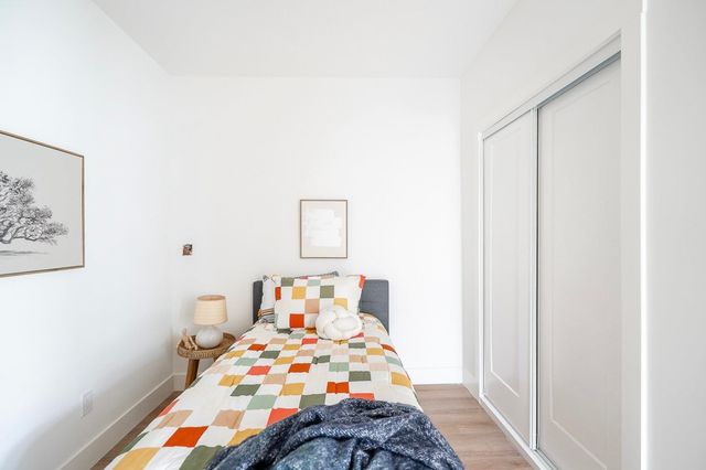 3708 Lyon Ave, Oakland, CA 94601