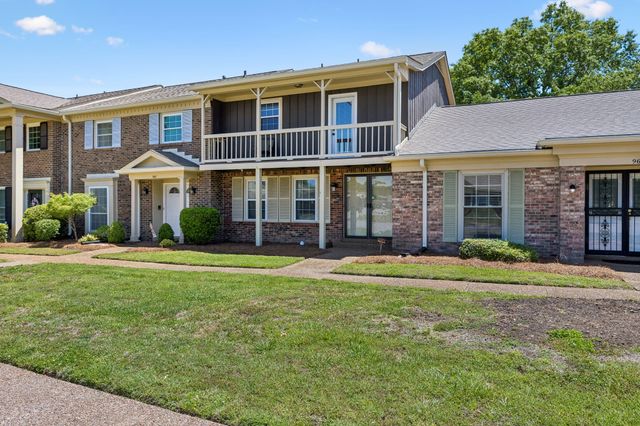 968 Todd Preis Dr, Nashville, TN 37221