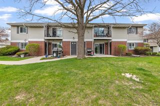 N110W16867 Ashbury CIRCLE #7, Germantown, WI 53022